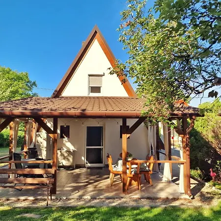 Lägenhet Velencei Odu